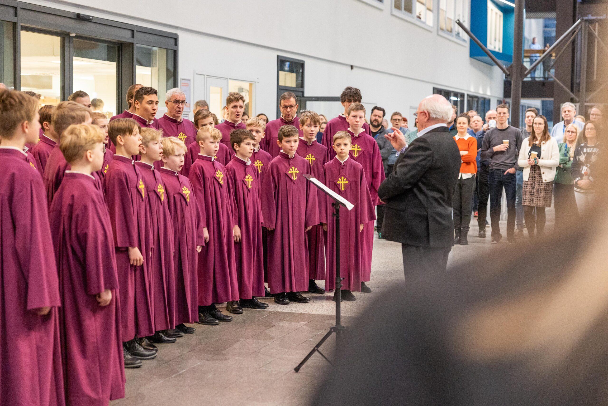 Konsert med guttekoret 7