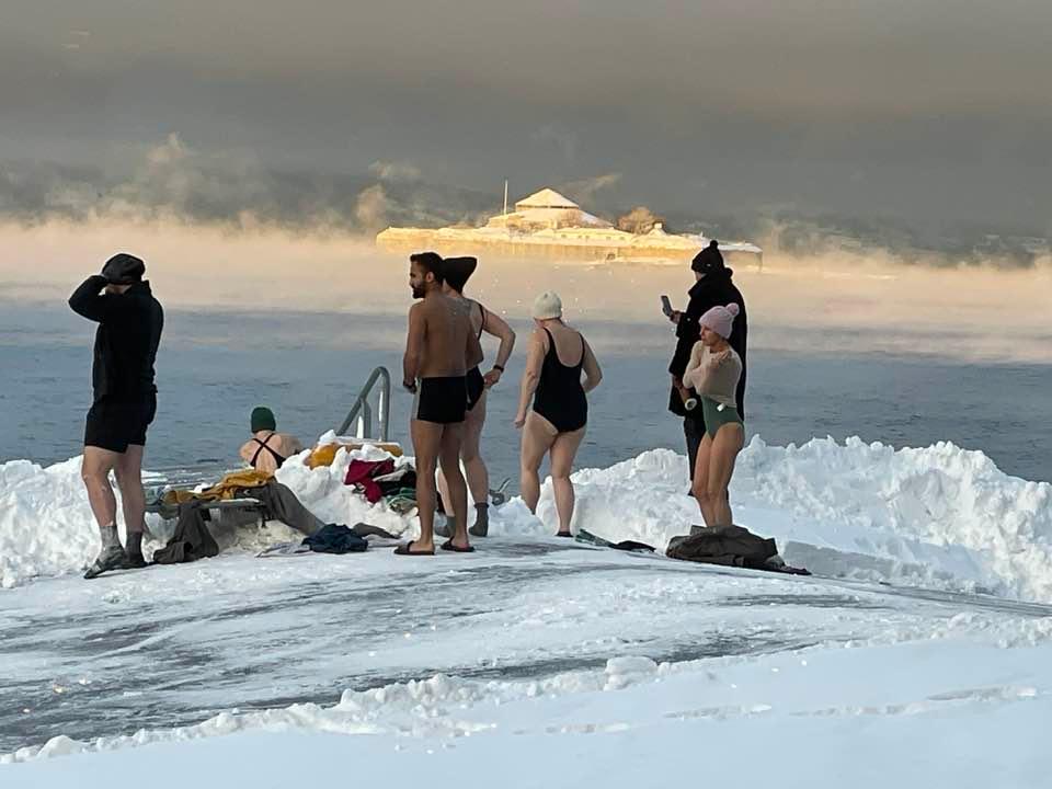 Isbading pirsenteret